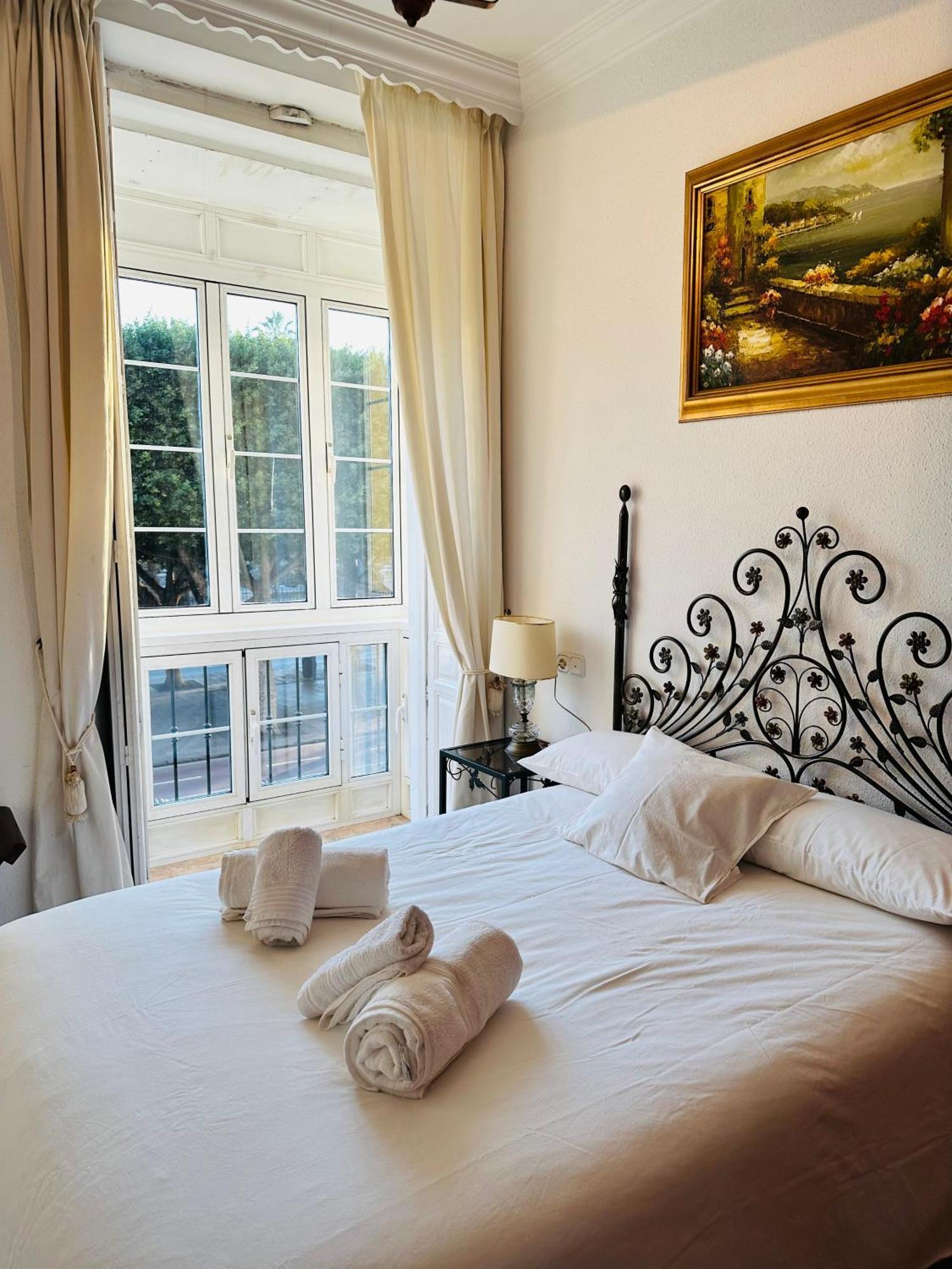 Apartamento Malagueta 2 Dormitorios Malaga Bagian luar foto